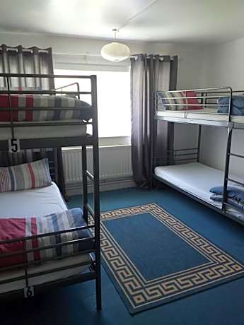 Bed in 6-Bed Mixed Dormitory Room
