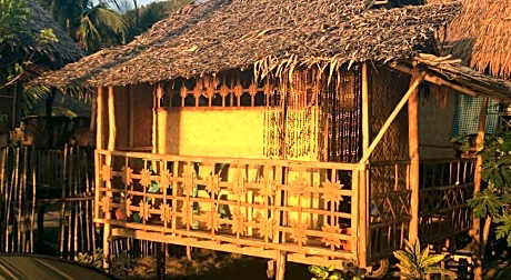 Seafront Cottage Ocam Ocam Beach