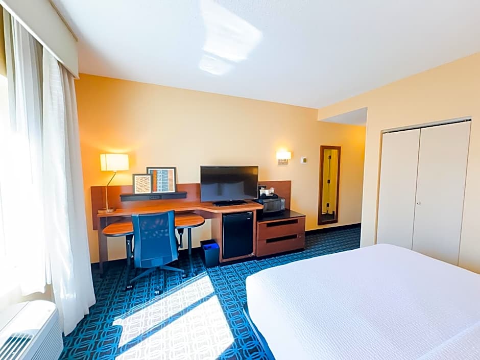 Fairfield Inn & Suites by Marriott Russellville
