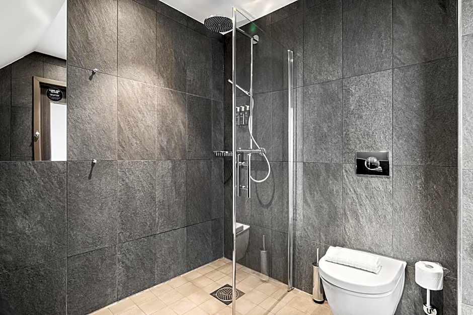 Clarion Hotel Admiral