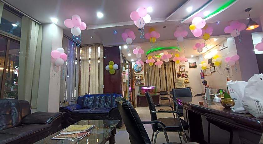 Hotel Viraat Inn