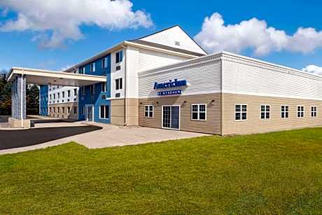 AmericInn by Wyndham Dodgeville