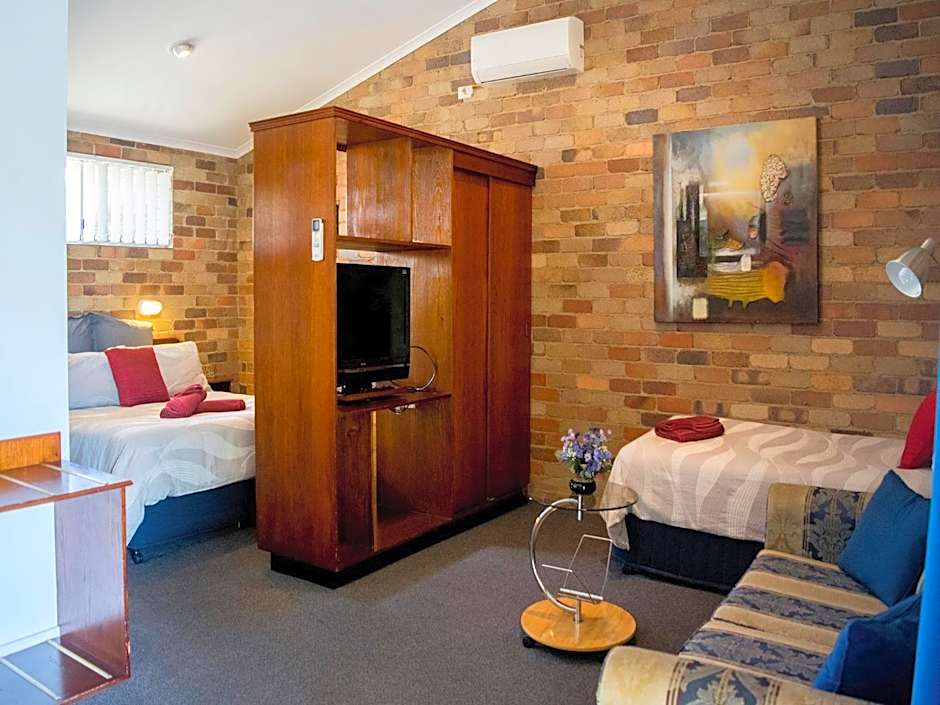 Rest Point Motor Inn