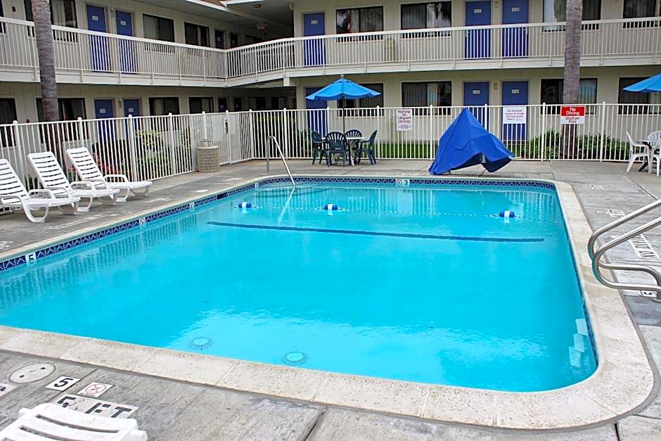 Motel 6 Pismo Beach