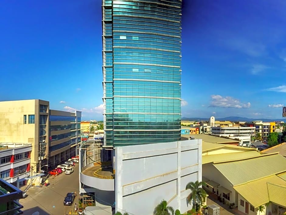 Green Banana Business Hotel