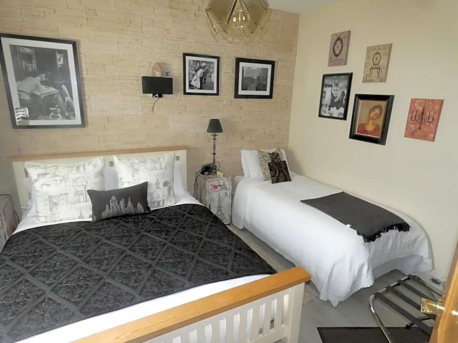 Bunratty Castle Mews B&B