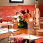 Staypineapple At The Maxwell Hotel