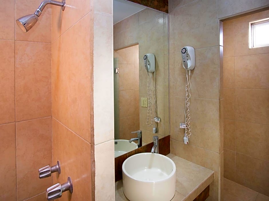 Hotel Rose Ensenada