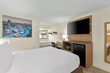 1 Queen Bed Nonsmoking