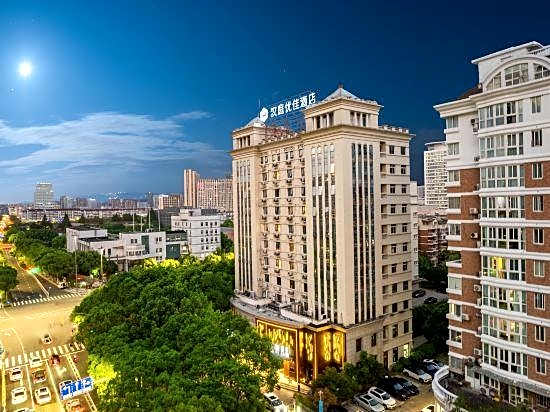 Hanting Youjia Hotel (Ningbo Century Oriental Plaza)