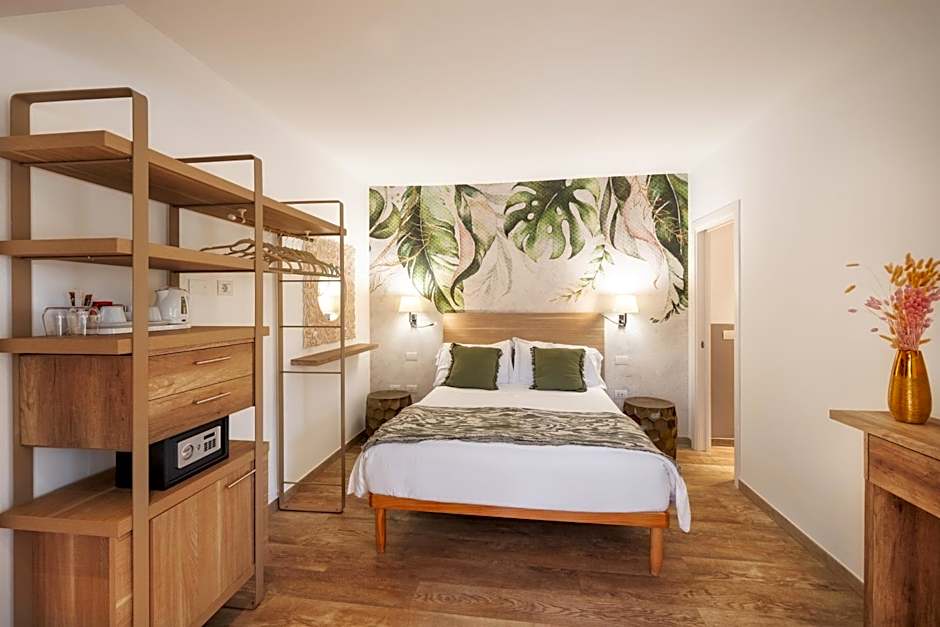 Suimi's Hotel