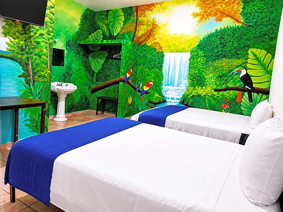 HOTEL ESMERALDA