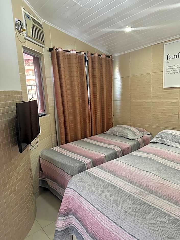 Em Ondina, atravessou praia! Subiu escada piscina!