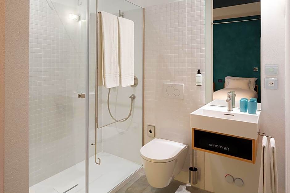 Riva Rooms & Studios - Check-In 24hr