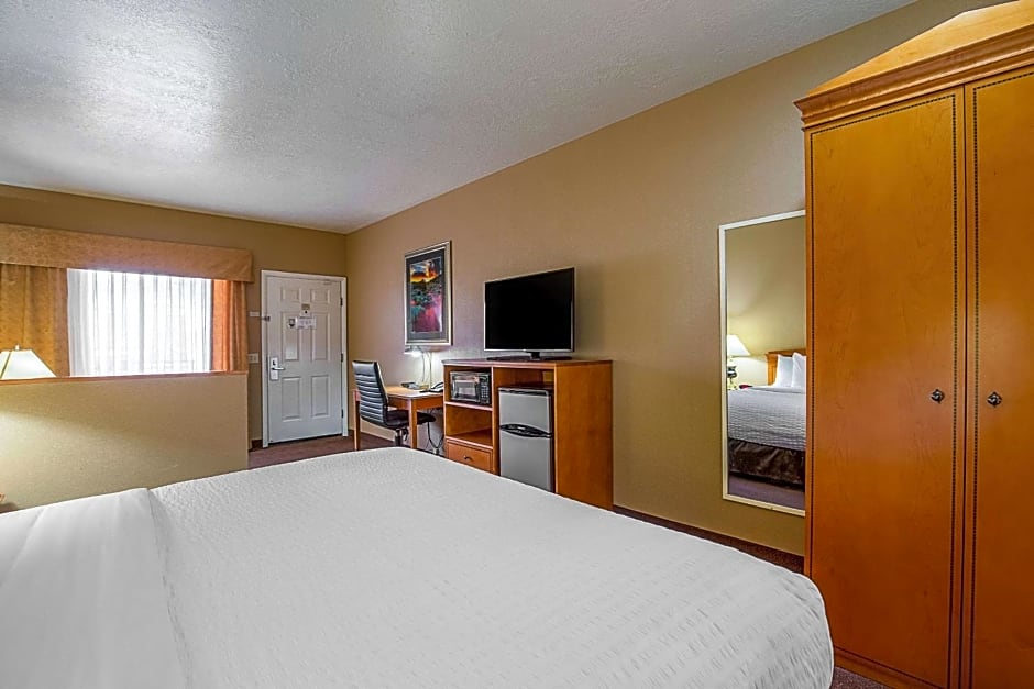 Clarion Suites St George - Convention Center Area