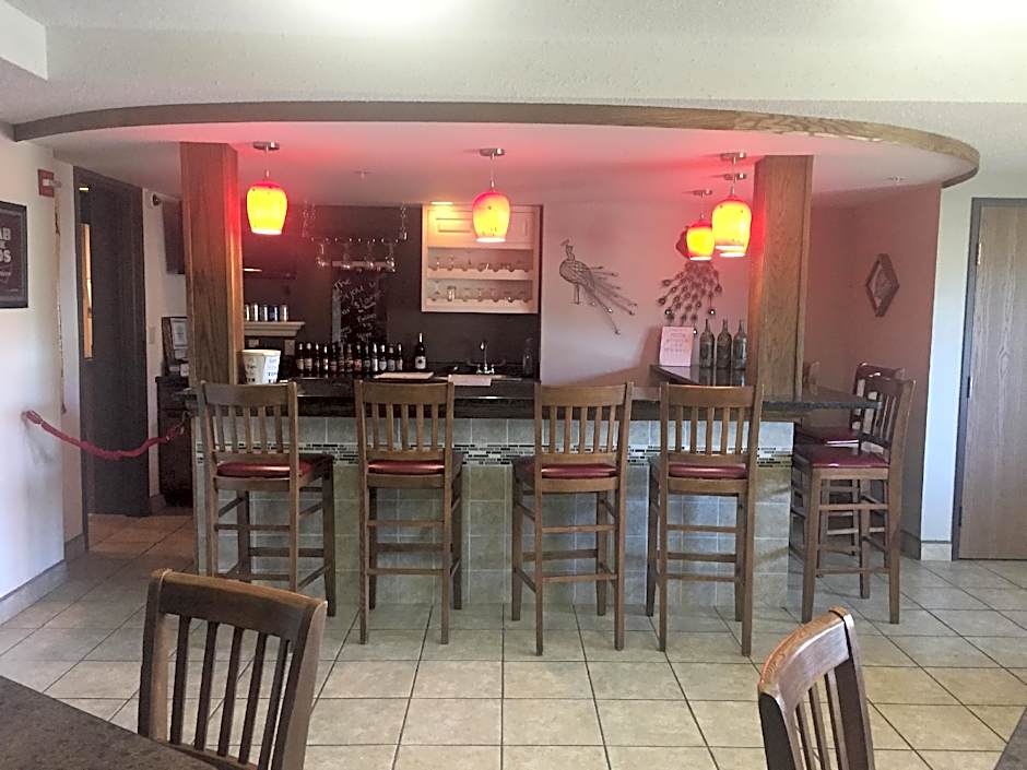 Boarders Inn & Suites by Cobblestone Hotels - Fayette