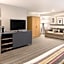 Country Inn & Suites by Radisson, Gatlinburg, TN