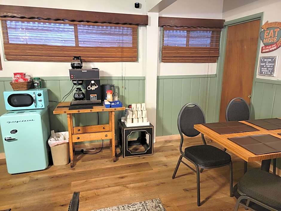 Cinnamon Bear Inn Bed And Breakfast