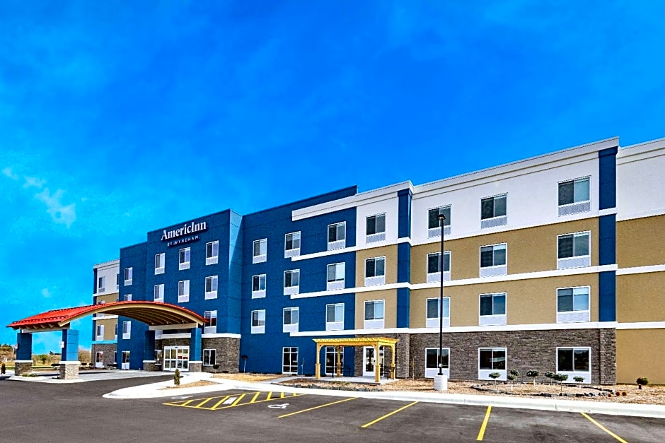 AmericInn by Wyndham International Falls Southwest