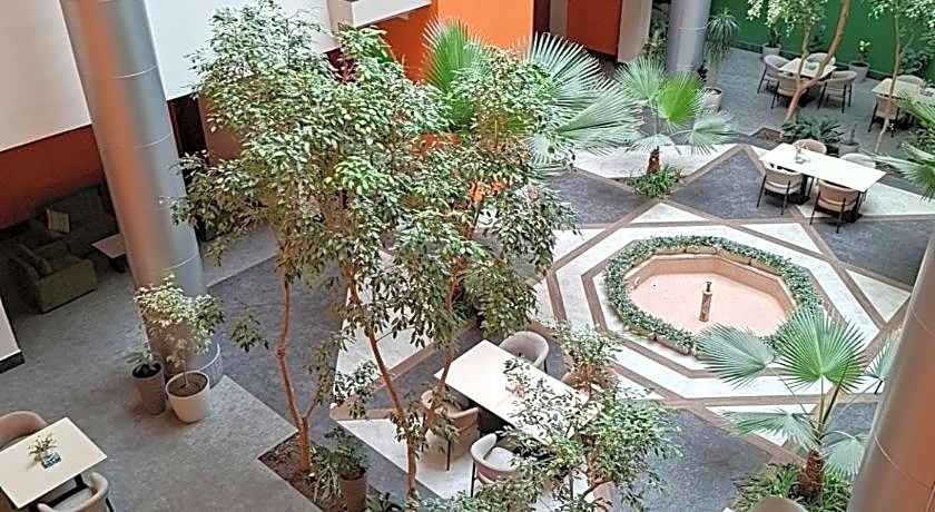 Ararat Hotel
