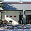 Twice Central Guesthouse