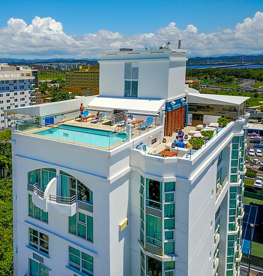 San Juan Water & Beach Club Hotel