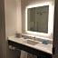 Holiday Inn Express Hotel & Suites Canton By IHG