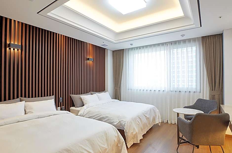 Noble Stay Hotel