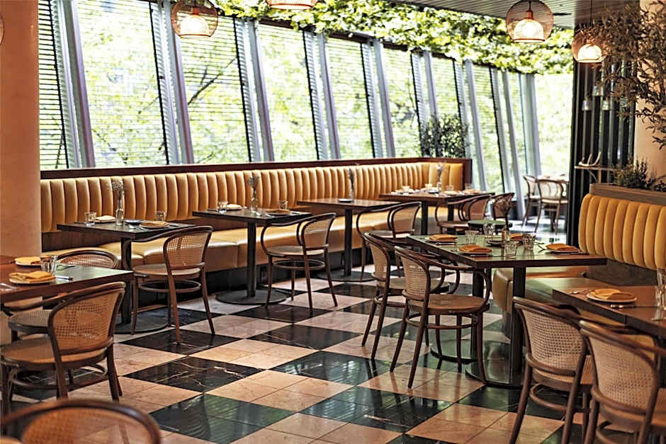 Hyatt Vancouver Downtown Alberni