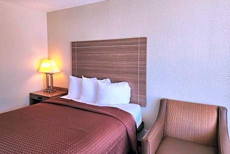 King Room - Non-Smoking