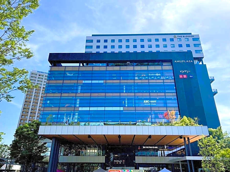 SUMITSUGU HOUSE Grandpa