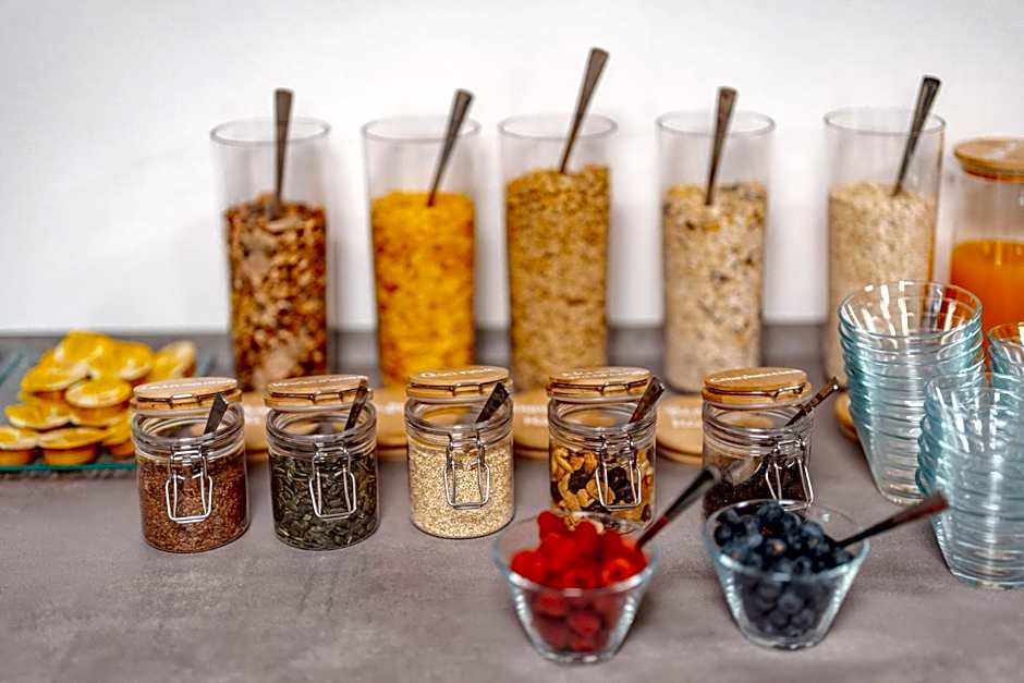 Sonnenschein Hotel & Apartments