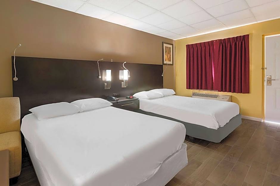 Econo Lodge Gretna - New Orleans