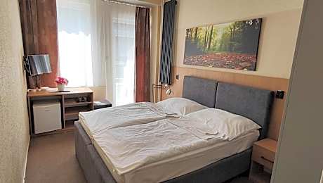 Classic Double Room with Balcony
