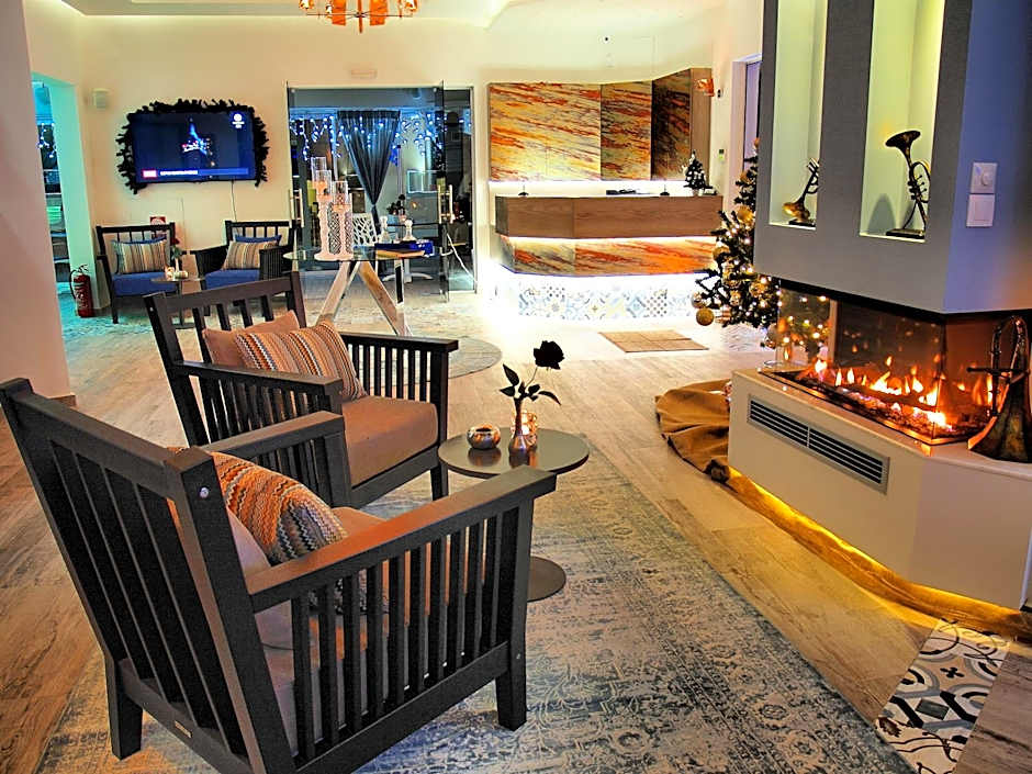 Omiros Boutique Hotel (Adults Only)