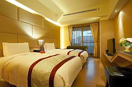 Double or Twin Room with View