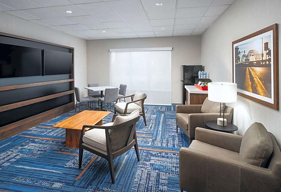 Hampton Inn By Hilton & Suites Memphis/Shady Grove