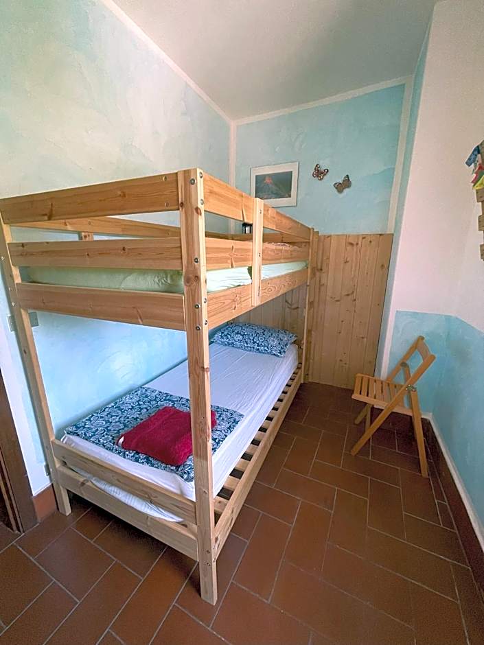 B&B Bivacco Frasassi climbing & trail running house