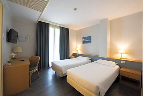 Comfort Double or Twin Room