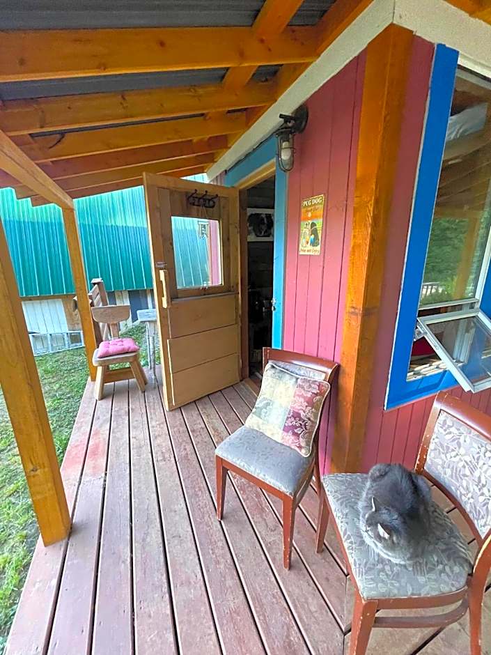 Gracies Grotto Cabin