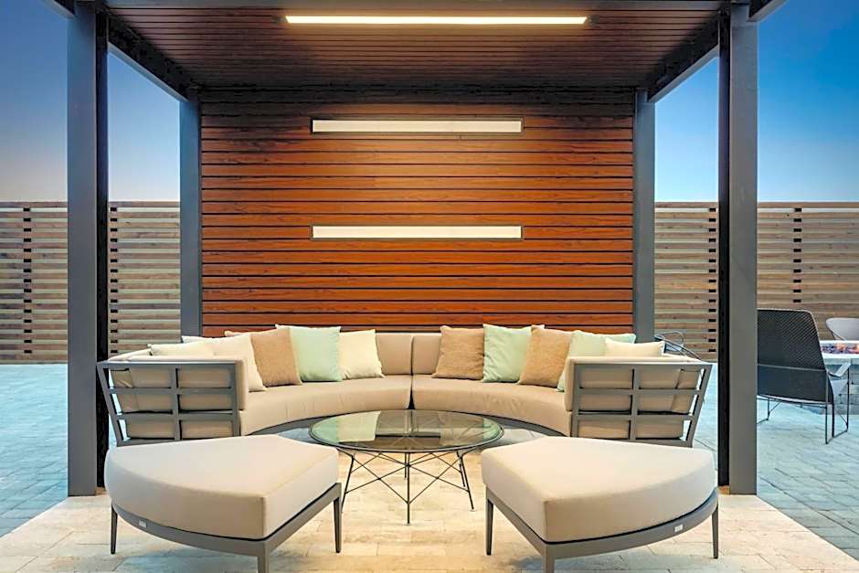 Courtyard by Marriott Savannah Airport