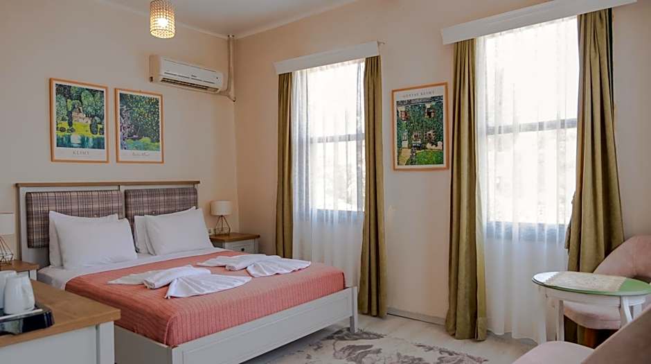 Garden Palace Boutique Hotel