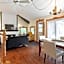 Chalet du Village - Rustic charm, lake - beach access