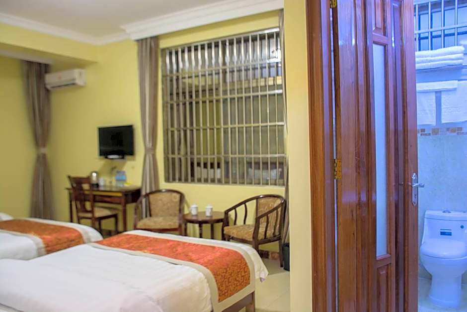 Hong Kong Hotel