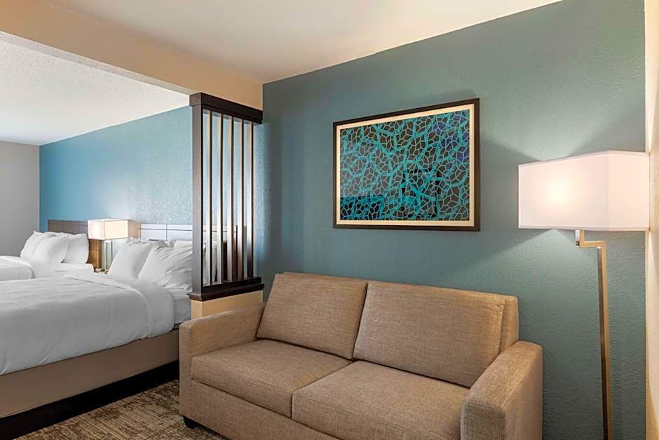 Best Western Watertown Inn and Suites