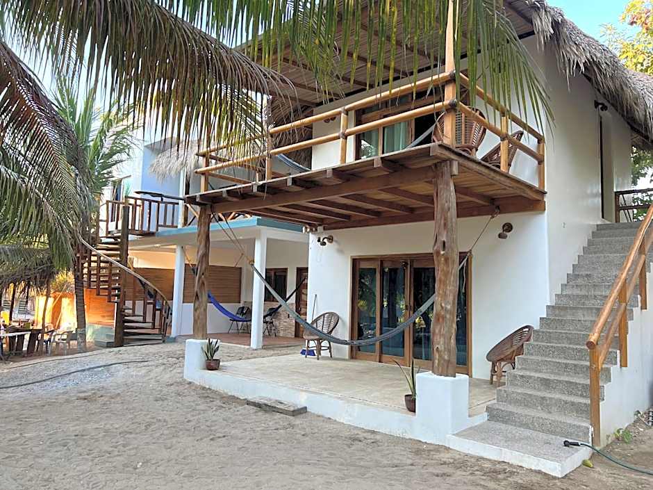 Cabañas las Palmas Chacahua