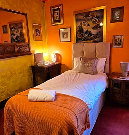 Single Room with Private Bathroom