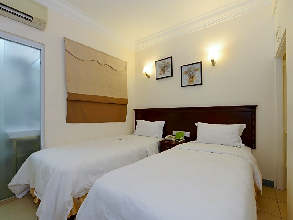 De Galleria Hotel