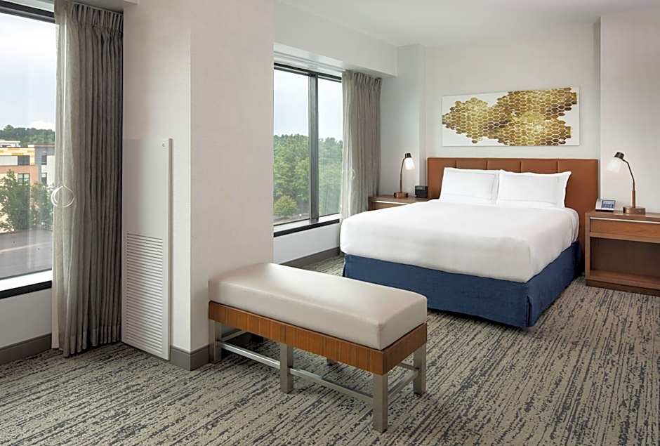 Hilton Fairfax, VA