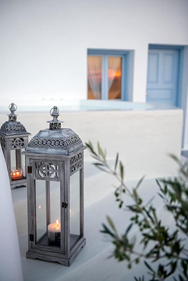 Sun Angelos Oia - Luxury Cave Suites